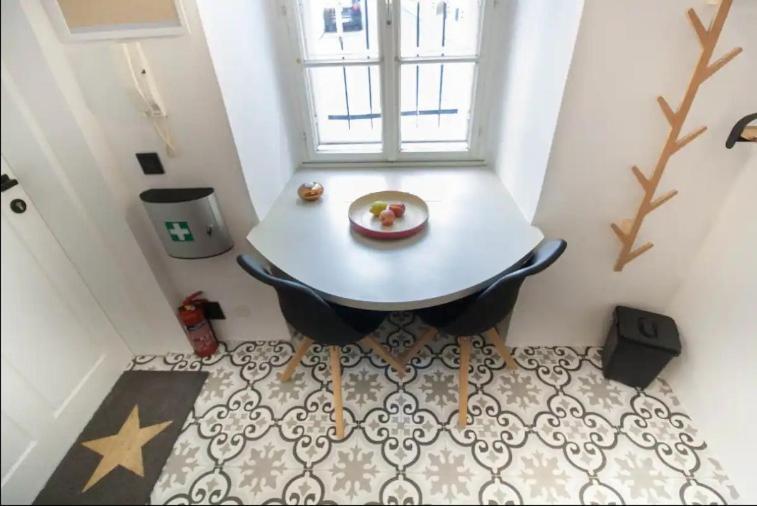 Suesses Apartment Naehe Volkstheater Viena Exterior foto